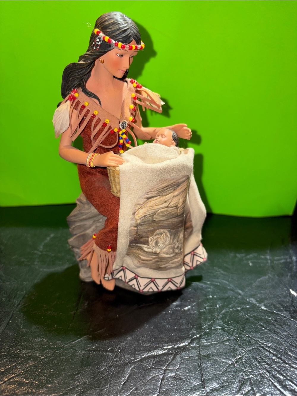 Handcrafted Native Mother and Child Figurine - Brown and Cream - Picture 7 of 11
